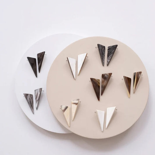 Sliver Post Horn Earring